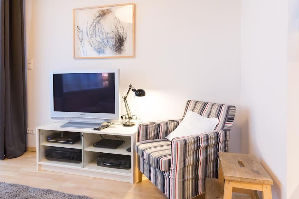 Apartment Wilhelmstr Fuer Bis Zu 3 Personen Brühl المظهر الخارجي الصورة