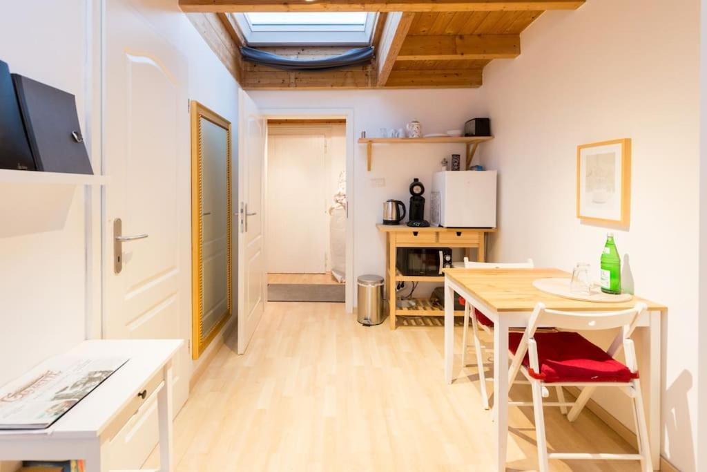 Apartment Wilhelmstr Fuer Bis Zu 3 Personen Brühl المظهر الخارجي الصورة